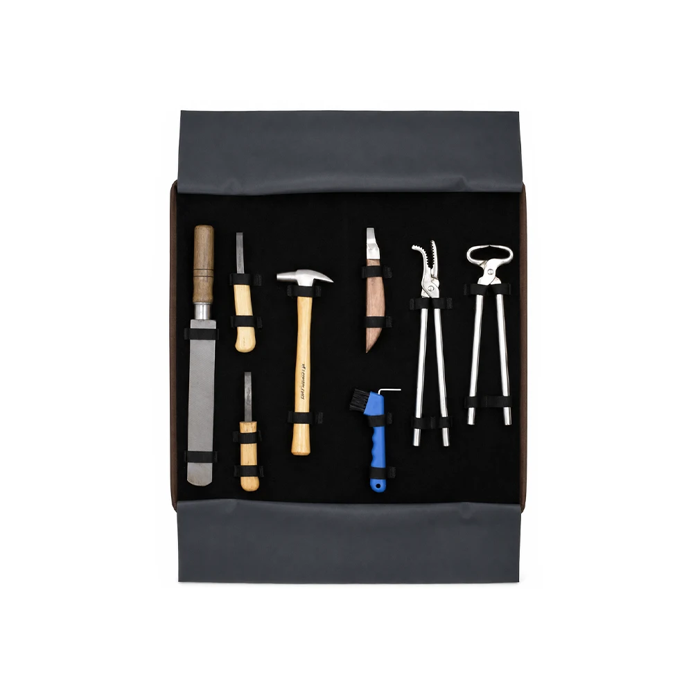 Kit de Ferrageamento com 8 Ferramentas e Bolsa de Couro